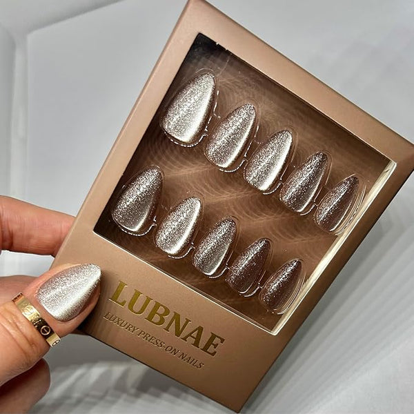 Lubnae- Designed in PARIS. Luxury Collection Press-On Nails – Collection – 30 Reusable Nails with Glue – Almond Short – Salon Quality at Home (Latte Shiny)