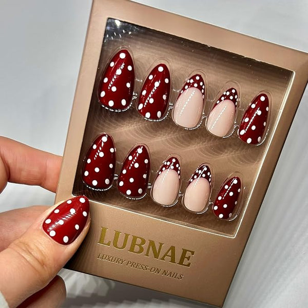 -Designed in PARIS. Luxury Collection Press-On Nails – Collection – 30 Reusable Nails with Glue – Almond Short – Salon Quality at Home (Snow Red)